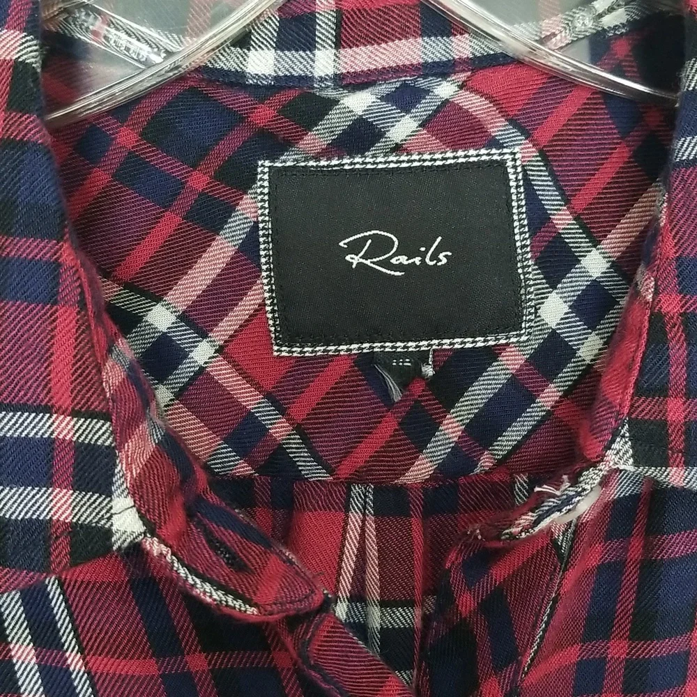 Rails Women's Plaid Sleeveless Button Down Shirt Size XS - Picture 5 of 6